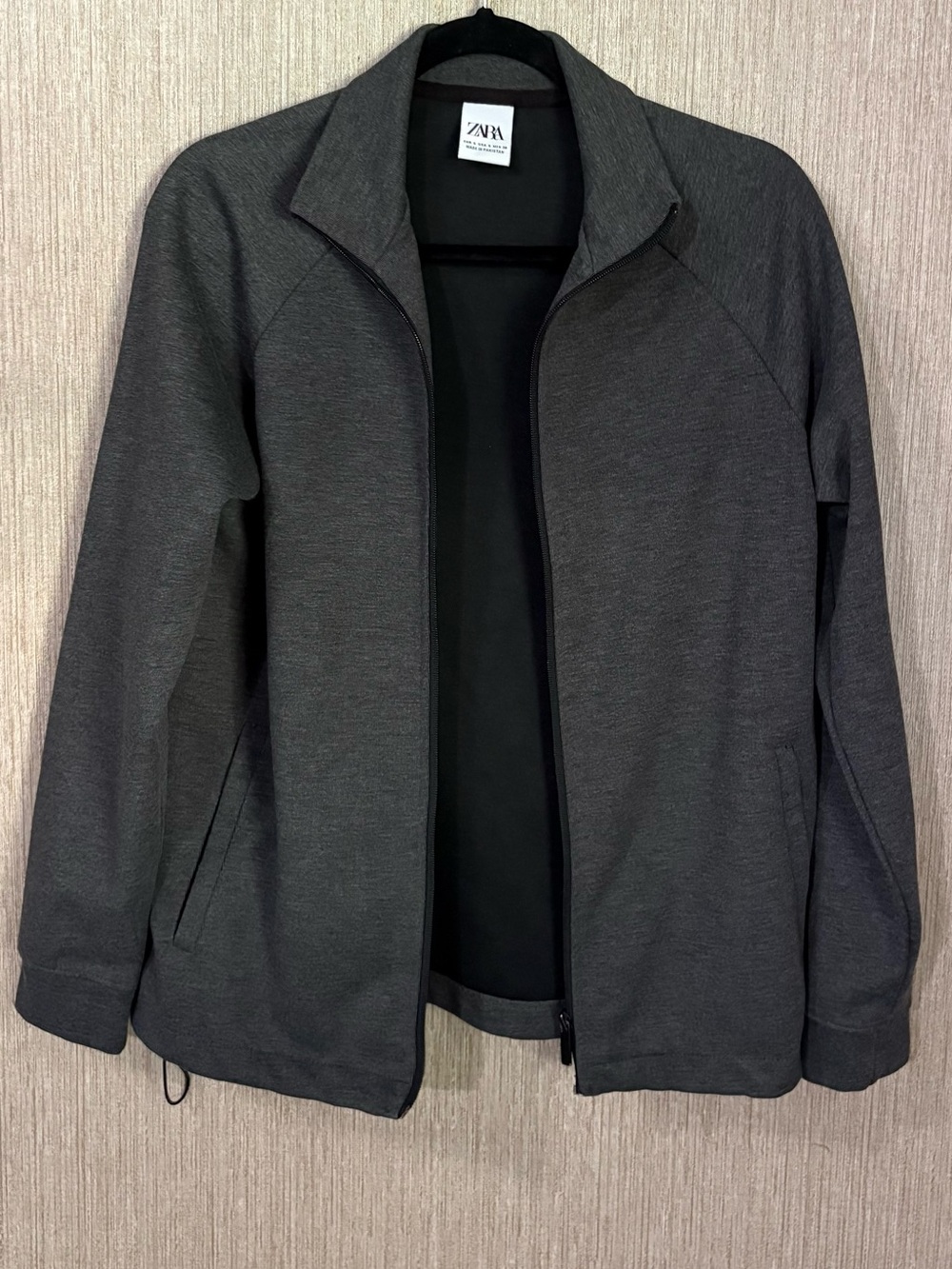ZARA Men's Charcoal Gray Lightweight Zip Jacket